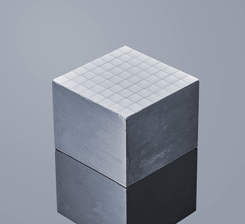 BGO Crystal Array 4.7 mm×4.7 mm×30 mm with  BaSO₄ Reflector - 8×8 Configuration High-Efficiency Gamma-Ray Detection Array for Precision Radiation Measurement